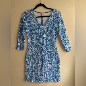 Lilly Pulitzer Blue and White 3/4 Sleeve Mini Dress, Size XS